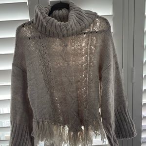 Women’s sweater size S